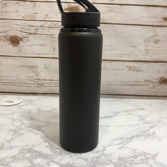 DASH by Kardashain Matte Black Sip Waterbottle - Picture 6 of 6